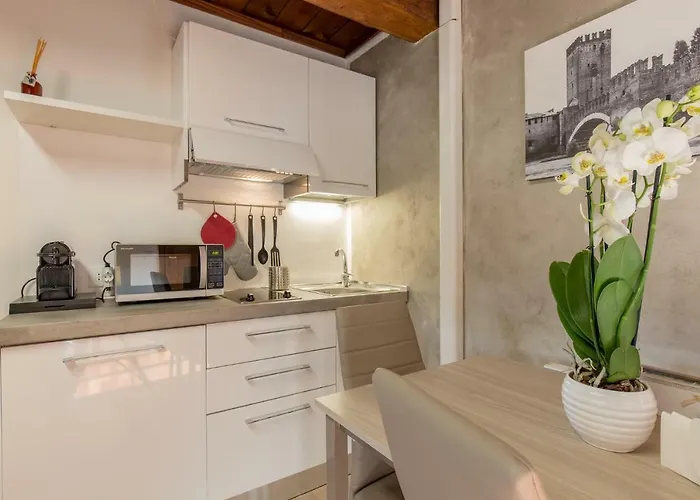 Castelvecchio - Palazzo Canossa Apartmán