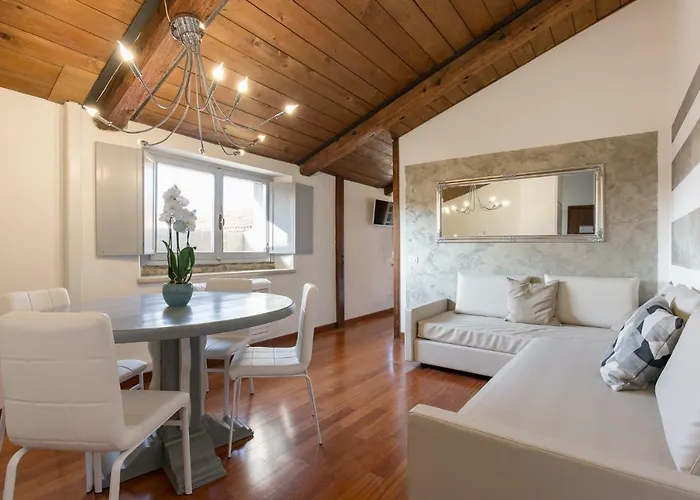 Castelvecchio - Palazzo Canossa Apartmán *
