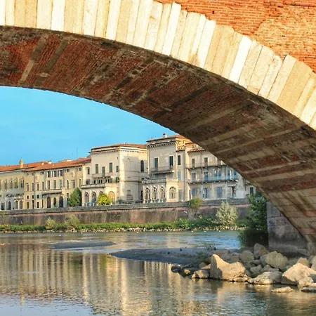 Castelvecchio - Palazzo Canossa Apartment Verona