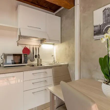 Castelvecchio - Palazzo Canossa Appartement