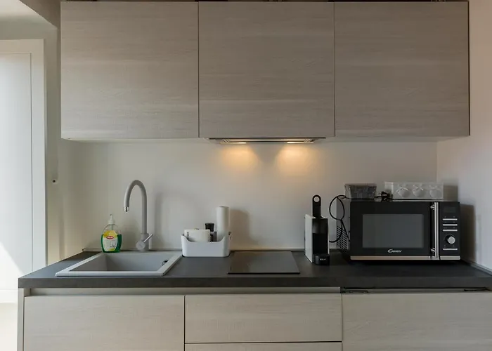 Castelvecchio - Palazzo Canossa *