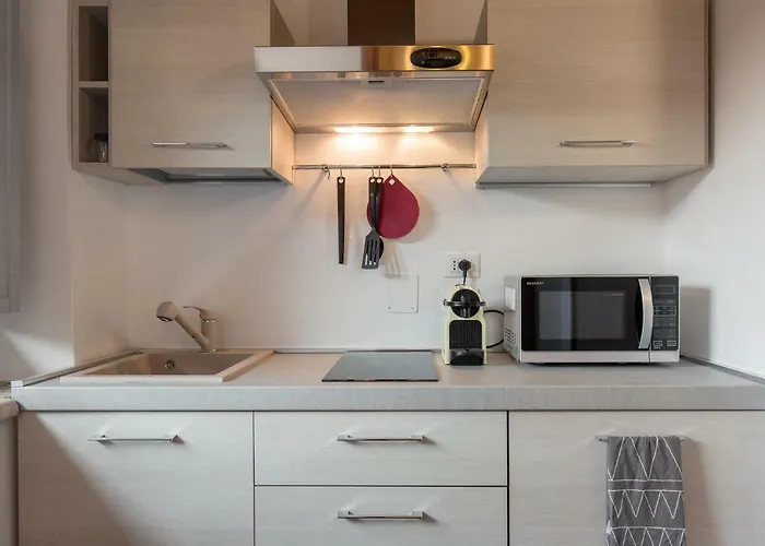 Castelvecchio - Palazzo Canossa * Werona