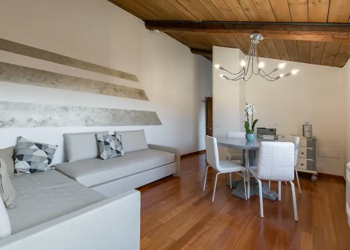 Apartament Castelvecchio - Palazzo Canossa *