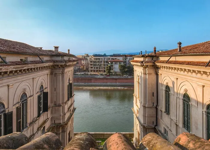 Castelvecchio - Palazzo Canossa Lägenhet Verona